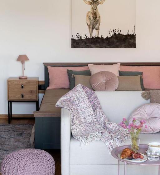 Pipitér Rooms & More