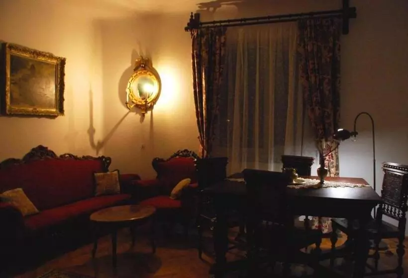 تختخواب و صبحانه Casa Szabo