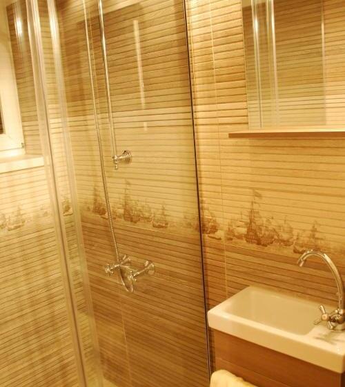 تختخواب و صبحانه Casa Szabo