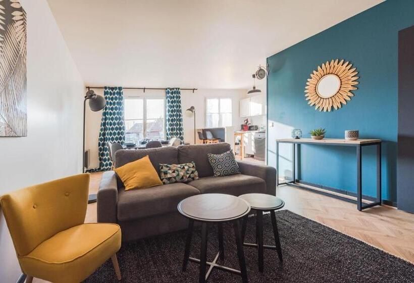 تختخواب و صبحانه Cosy Flat In Disneyland Bmyguest