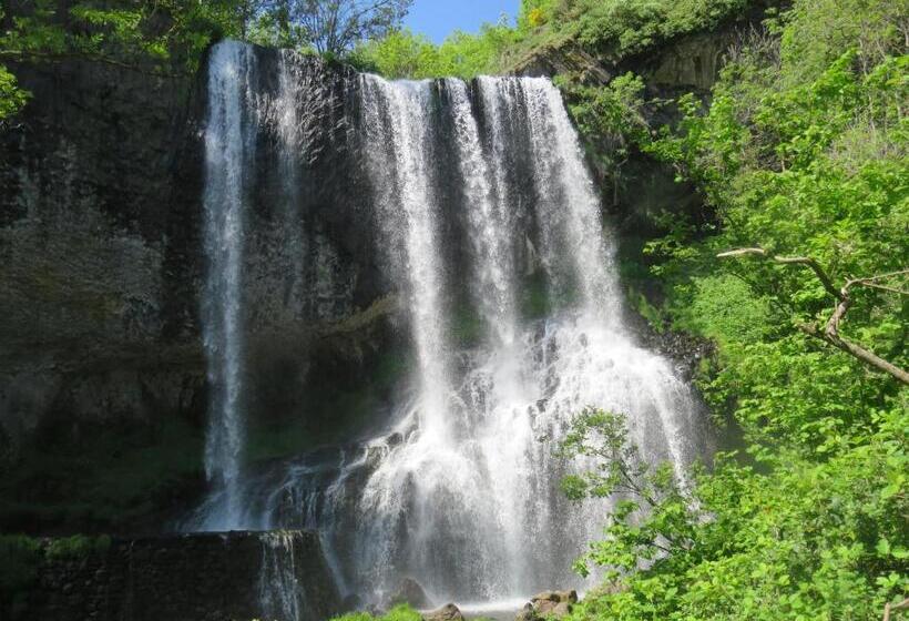 住宿加早餐 La Chaumière D Alambre