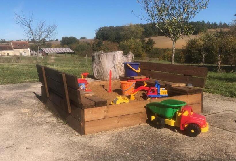 Gîte Au Calme Entièrement Rénové