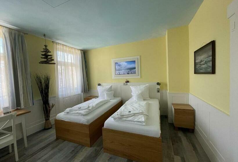 酒店 Bahnhof Balingen