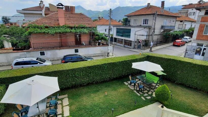 Pension Mariana Guest House