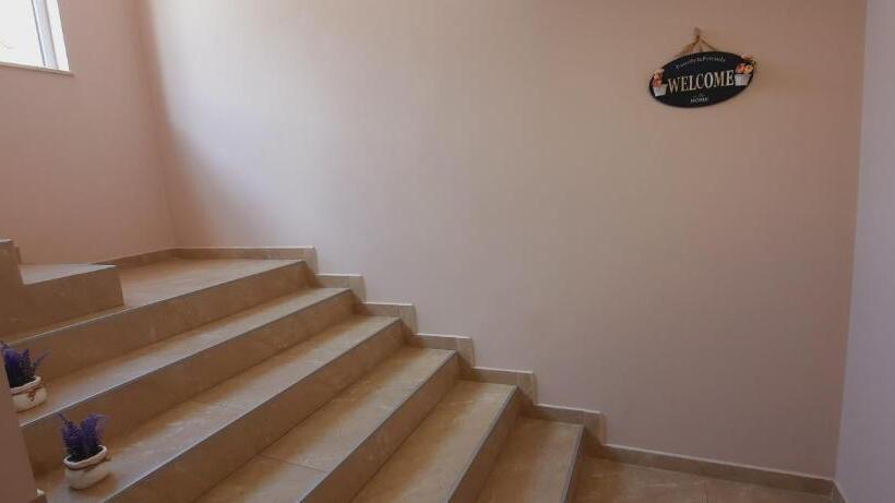 Pension Mariana Guest House