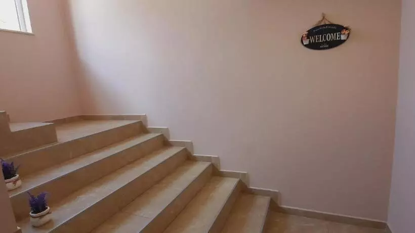 Majatalo Mariana   Guest House