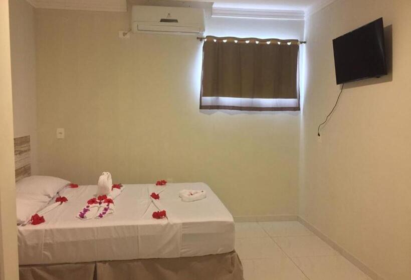 پانسیون Espaço Santa Flora