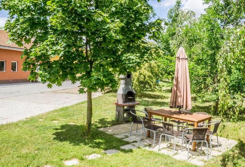 膳宿费 Penzion U ďáblova Kopyta