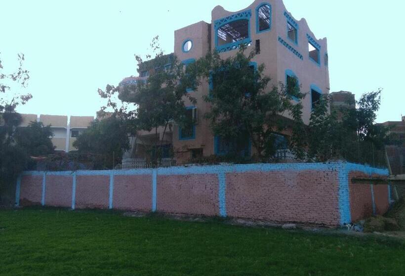 پانسیون Rural Guest House فندق البيت الريفي