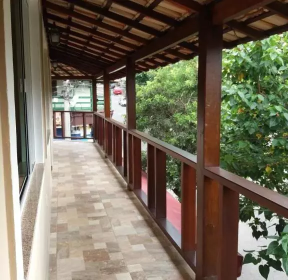 Majatalo Varandas Do Atalaia Suítes