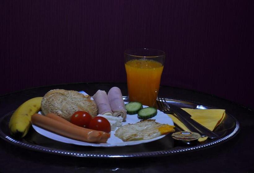 پانسیون Vila Delia