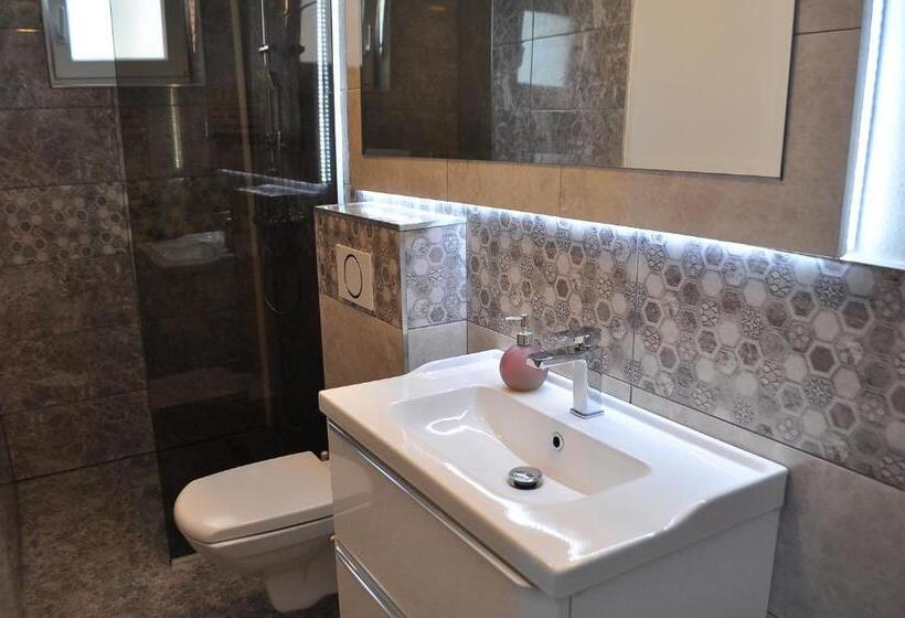 پانسیون Vila Delia