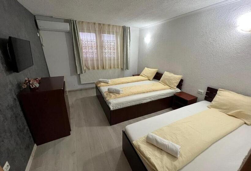 پانسیون Vila Delia