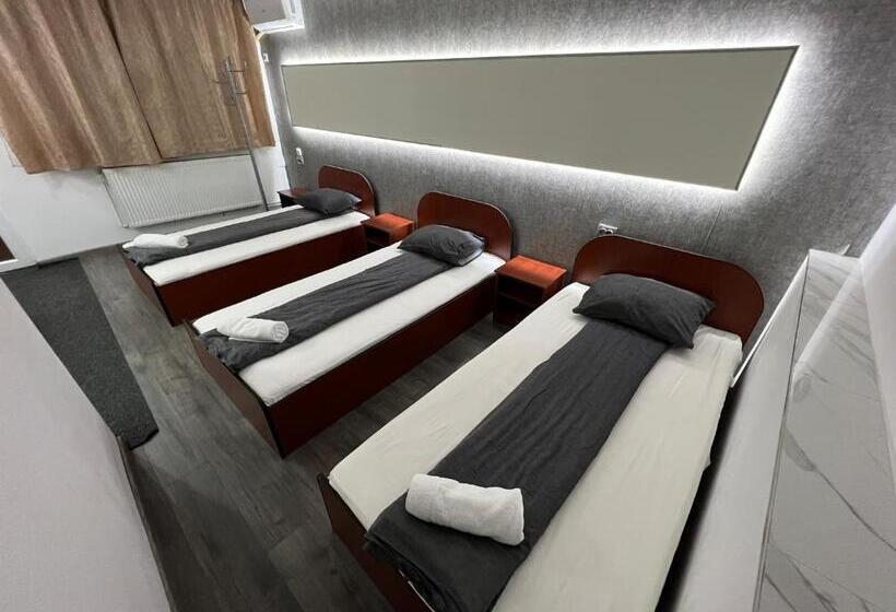 پانسیون Vila Delia