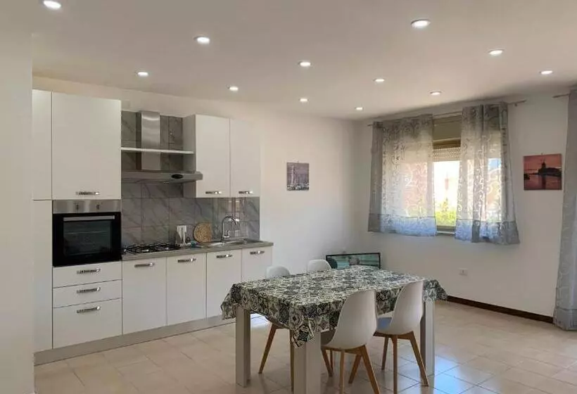 Salinella House