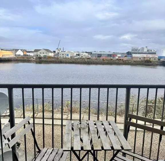 The Meadow, River View Apartment