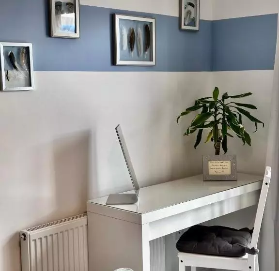 The Meadow, River View Apartment