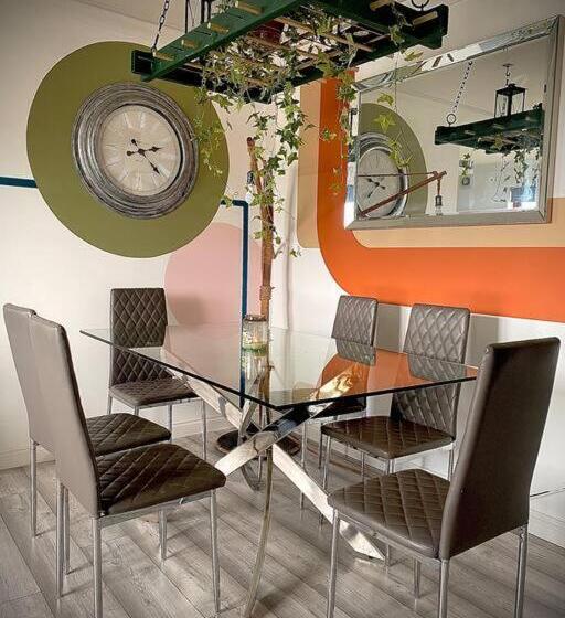 The Meadow, River View Apartment