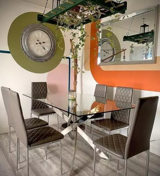 The Meadow, River View Apartment