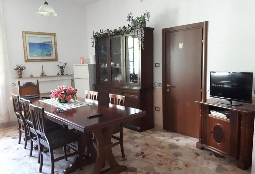 צימר Affittacamere Delle Rose