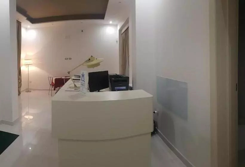 تختخواب و صبحانه Madigans Rooms Bed&breakfast