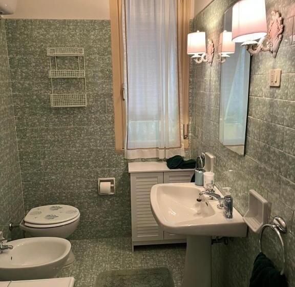 Casetta Lake And Sun