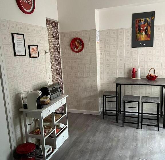 Casetta Lake And Sun