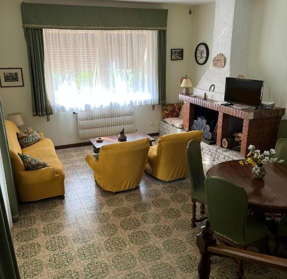 Casetta Lake And Sun