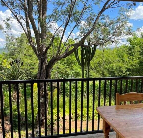 Hotel Bosveldsig Cottages