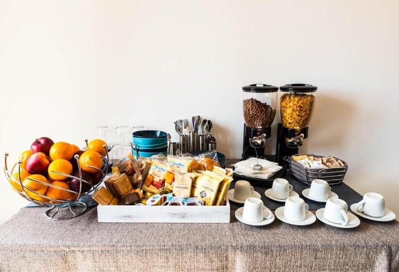 Пансион La Casa Del Poeta