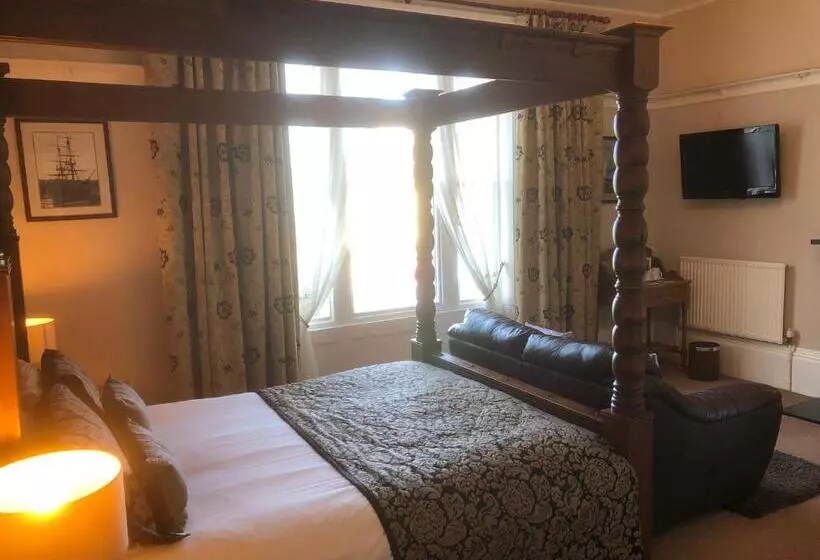 Lavinia House