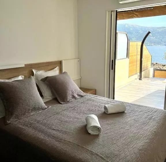 Pieds Dans L Eau, Tiuccia, Appartement 2 4 Pers