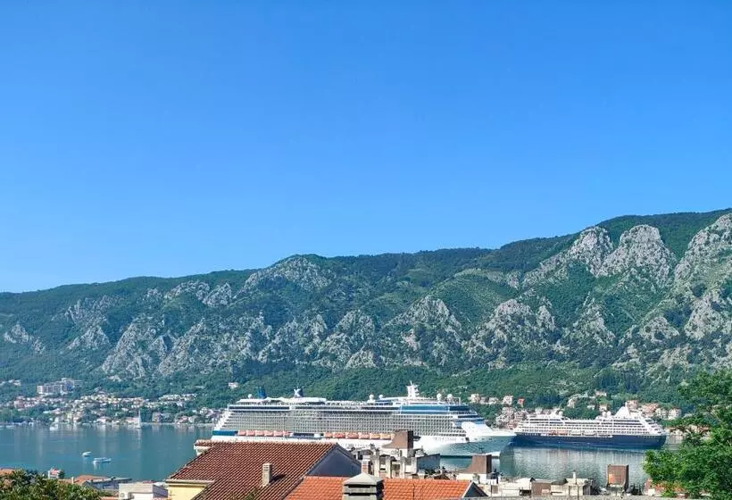 Studio Apartman Rea