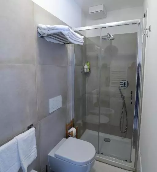 تختخواب و صبحانه Timpa Rooms