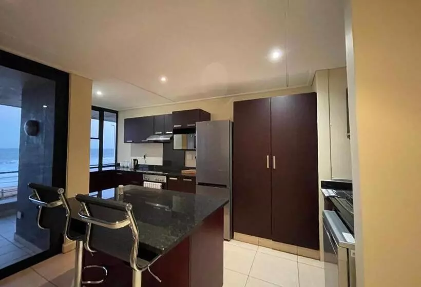 Umdloti   On The Beach! Private & Central. Sleeps 8