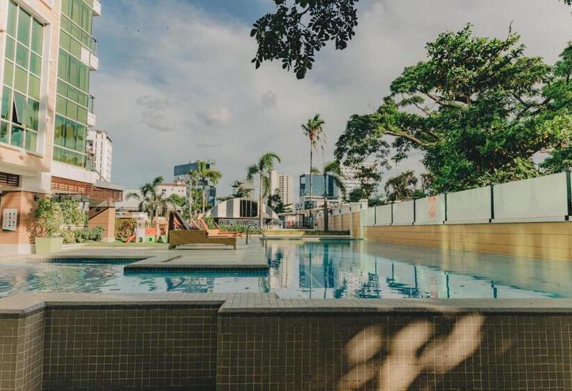 Ayala Mall 10mins Walk Cebu City Apartment & Pool