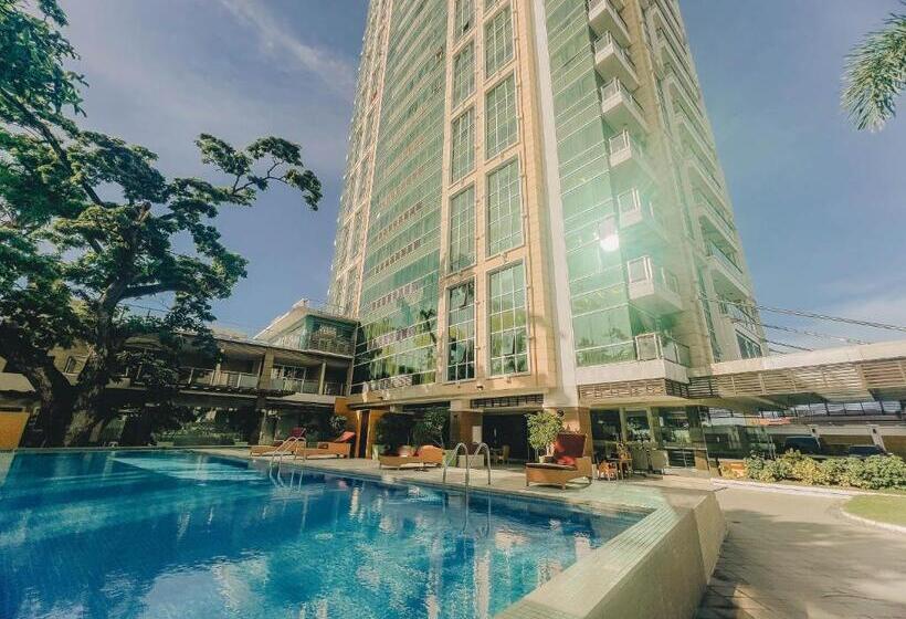 Ayala Mall 10mins Walk Cebu City Apartment & Pool