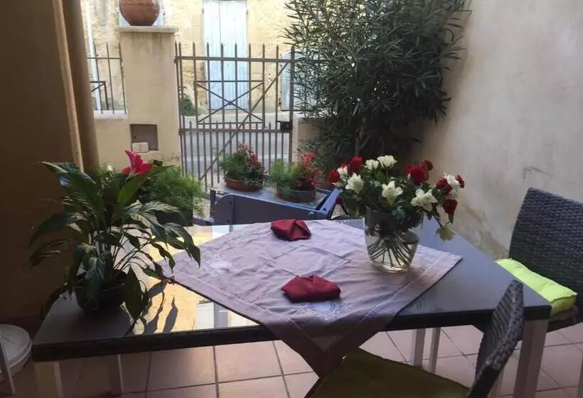 ベッドアンドブレックファースト L Amarilys Chambre D Hôte