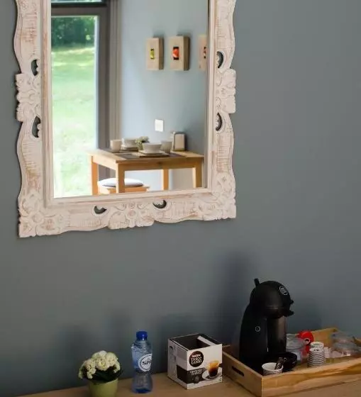 ベッドアンドブレックファースト La Suite Des Pervenches