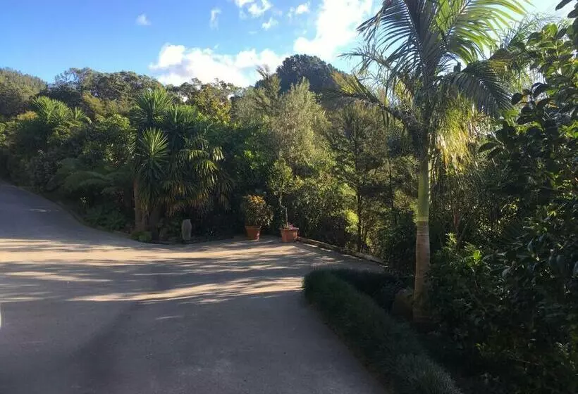 Aamiaismajoitus (B&B) Puka Heights