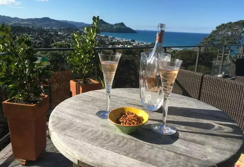 Aamiaismajoitus (B&B) Puka Heights