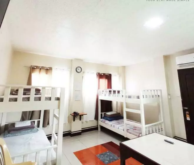 پانسیون B&j Guesthouse And Tours