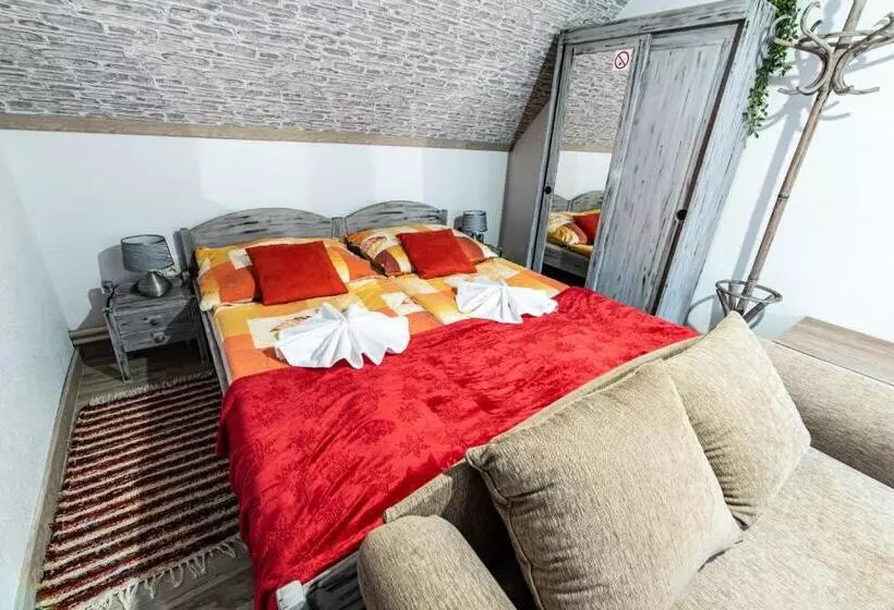 Majatalo Penzión Aurel