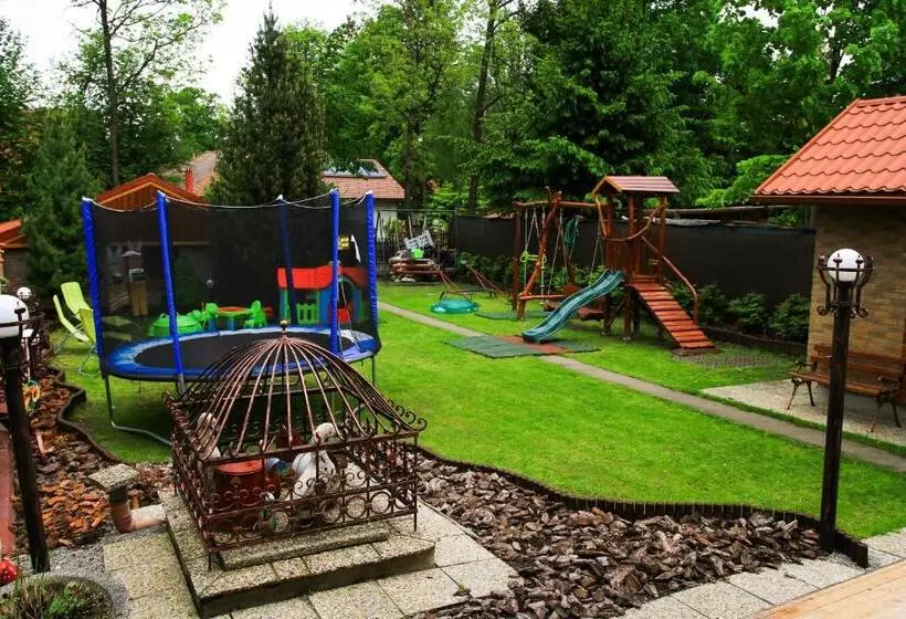 Majatalo Penzión Aurel