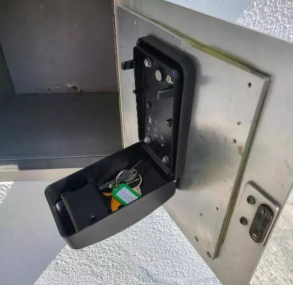 Schöne Grosse Attika Wohnung Im Zentrum Von Vaduz Inkl. Parkplatz