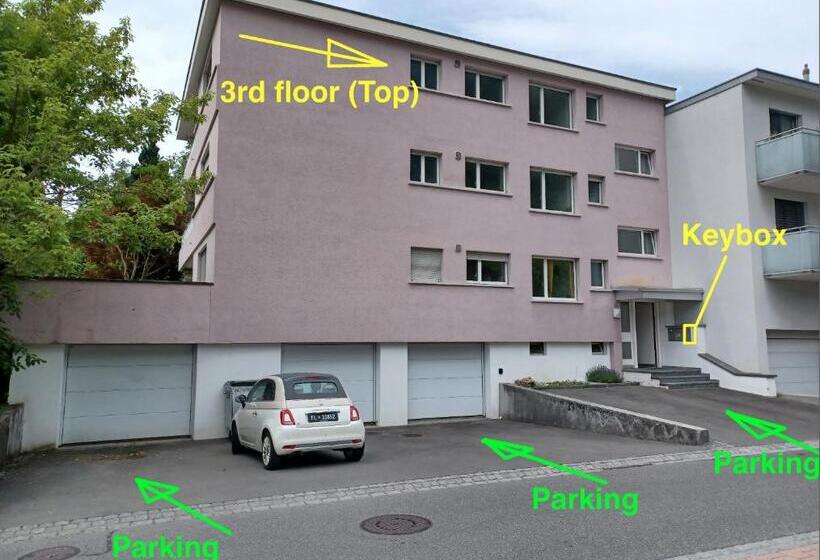 Schöne Grosse Attika Wohnung Im Zentrum Von Vaduz Inkl. Parkplatz