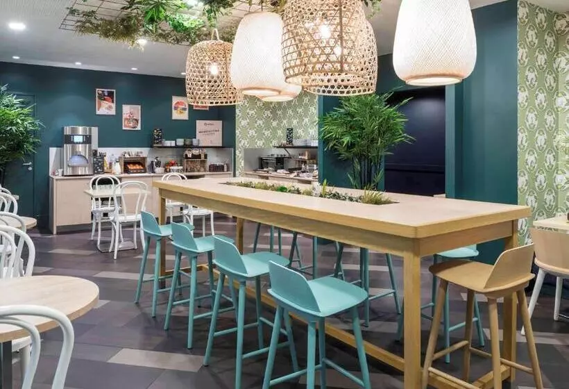 Aparthotel Adagio La Defense Courbevoie