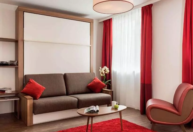 Aparthotel Adagio La Defense Courbevoie