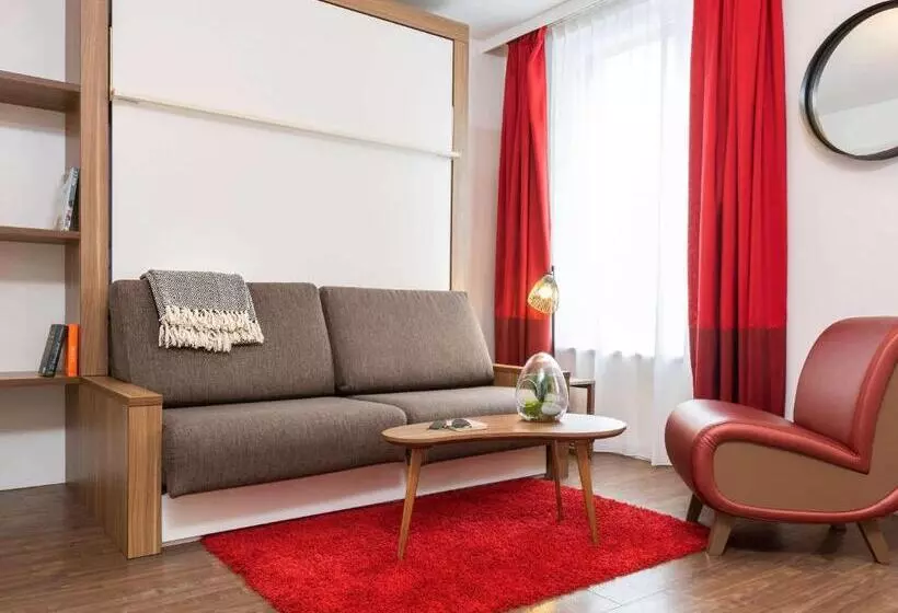 Aparthotel Adagio La Defense Courbevoie