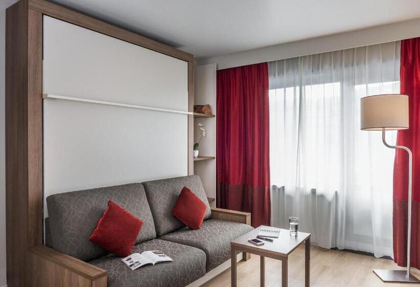 Aparthotel Adagio La Defense Courbevoie